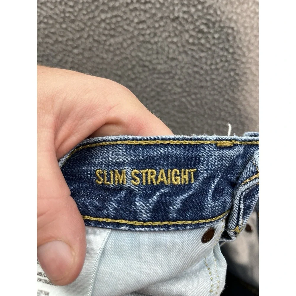 American Eagle Outfitters size tag
